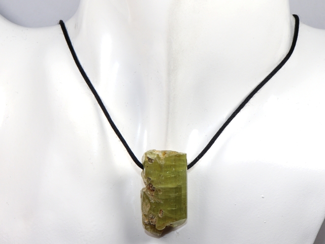 apatite with cord or silver 925