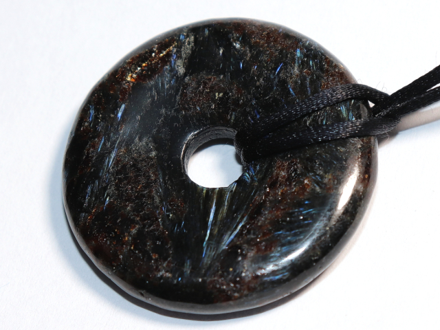 anthophyllite with cord