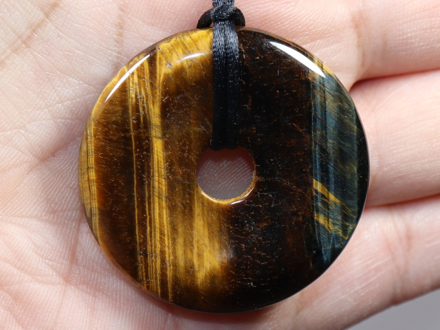 hawks eye with tiger's eye with cord