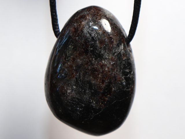 anthophyllite with cord or silver 925