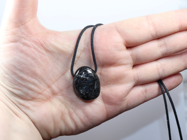 anthophyllite with cord or silver 925