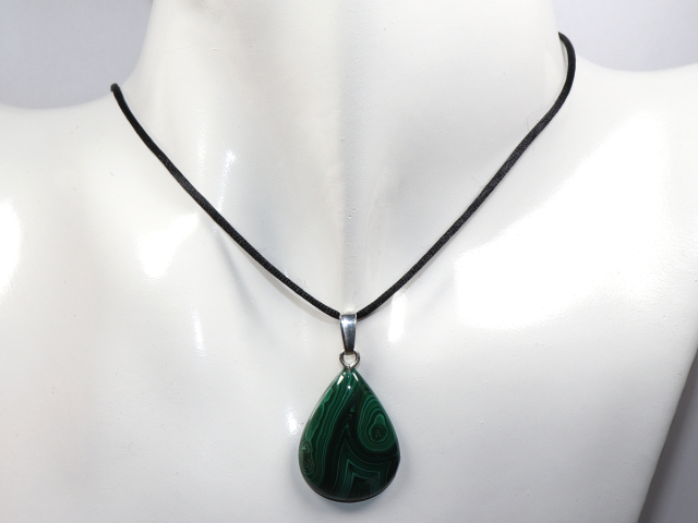 Preview: malachite with cord or silver 925