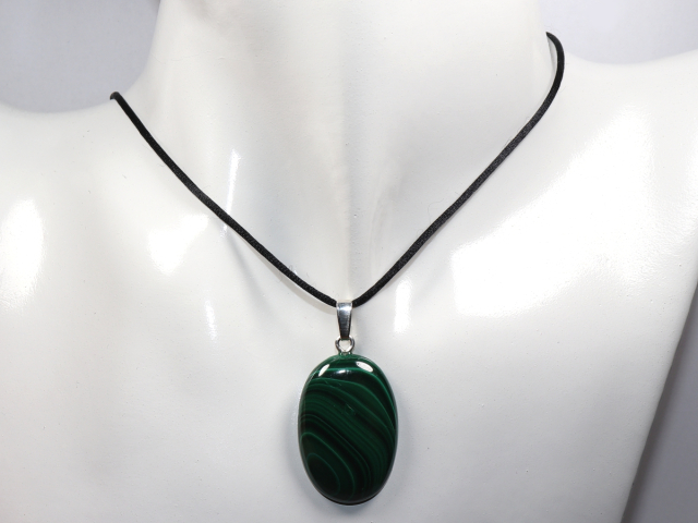 malachite with cord or silver 925