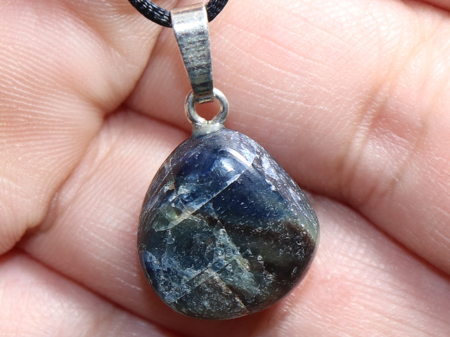 Saphir mit Band oder Silber 925