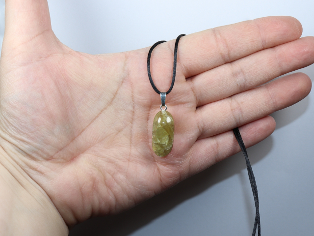 apatite with cord or silver 925