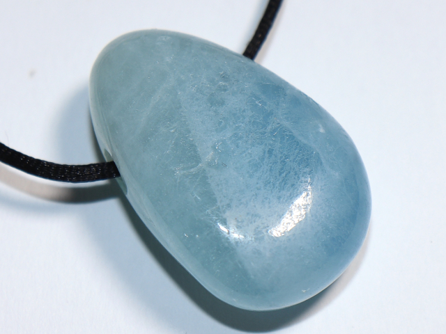 Aquamarin mit Band oder Silber 925