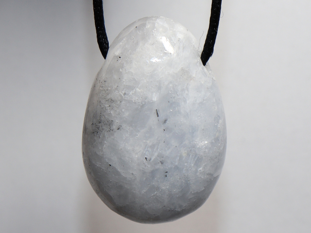 Preview: blauer Calcit mit Band oder Silber 925