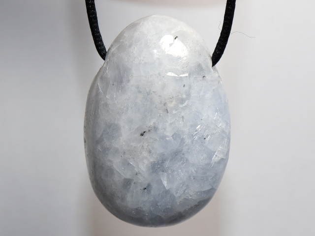 Preview: blauer Calcit mit Band oder Silber 925