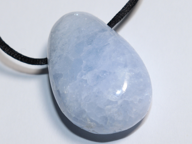 blauer Calcit mit Band oder Silber 925