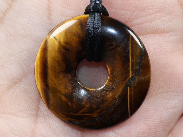 tiger's eye with cord