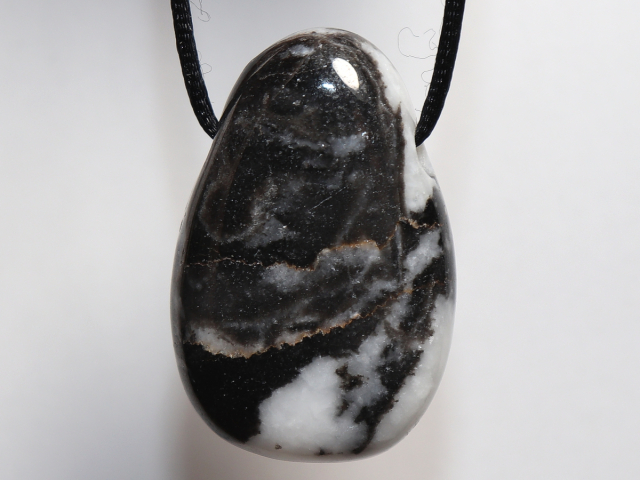zebra marble with cord or silver 925