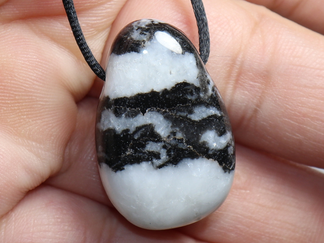zebra marble with cord or silver 925