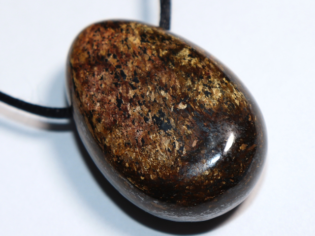 Preview: Bronzit mit Band oder Silber 925