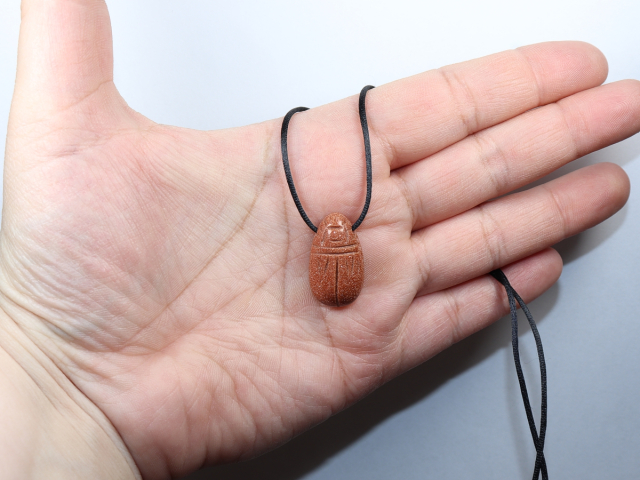 gold sandstone with cord or silver 925