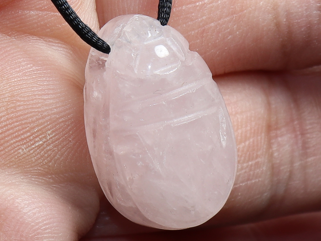 rose quartz with cord or silver 925