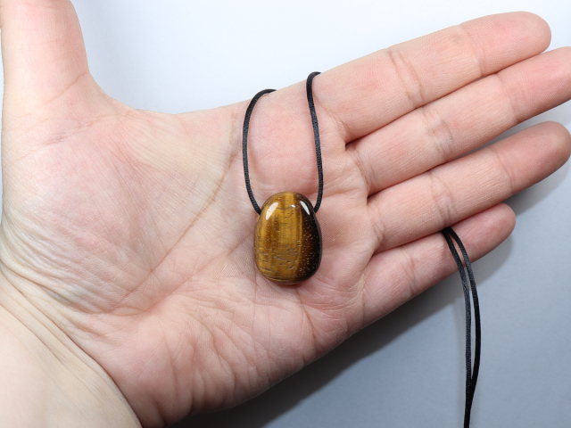 tiger's eye with cord or silver 925