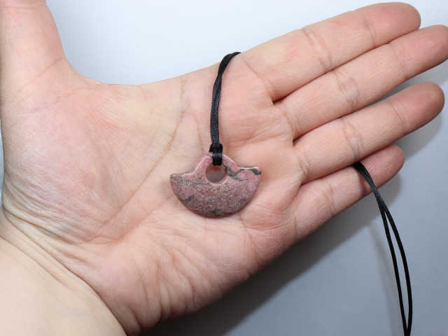 rhodonite with cord
