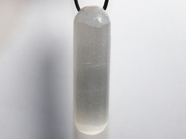 Preview: selenite with cord or silver 925