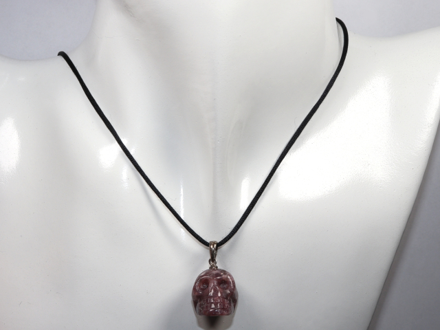 Preview: lepidolite with cord or silver 925