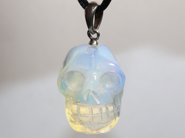 Preview: opal glass with cord or silver 925