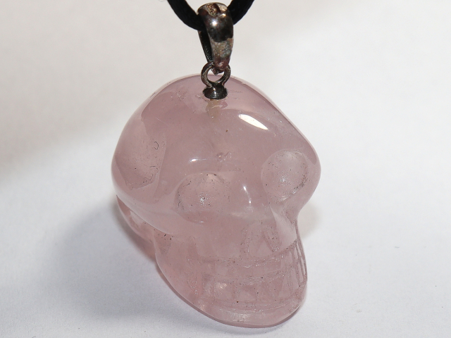 rose quartz with cord or silver 925