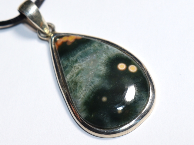 Ozeanjaspis mit Band oder Silber 925