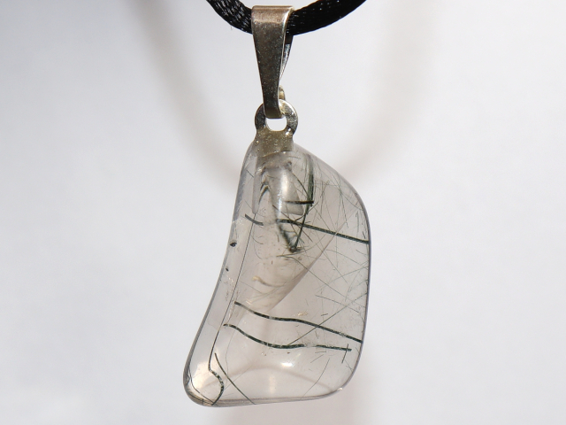 actinolite quartz with cord or silver 925