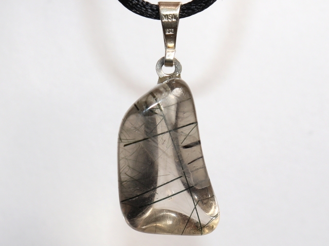 actinolite quartz with cord or silver 925