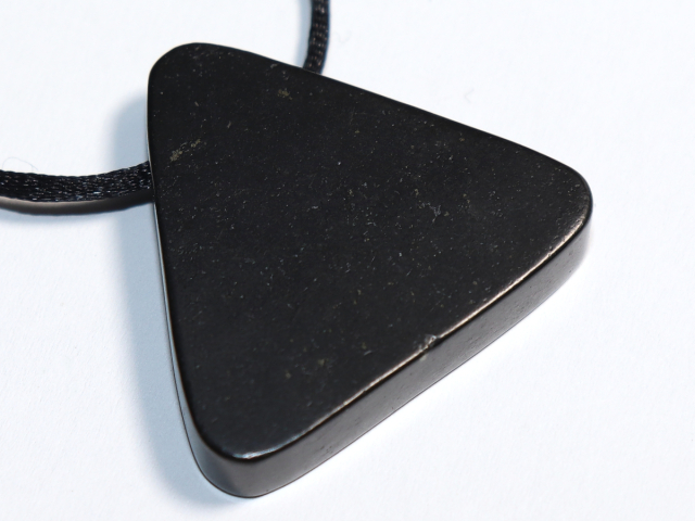shungite with cord or silver 925