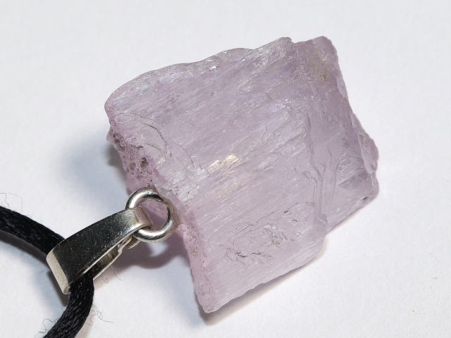 kunzite with cord or silver 925