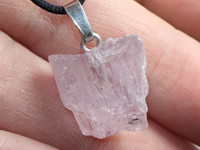 kunzite with cord or silver 925
