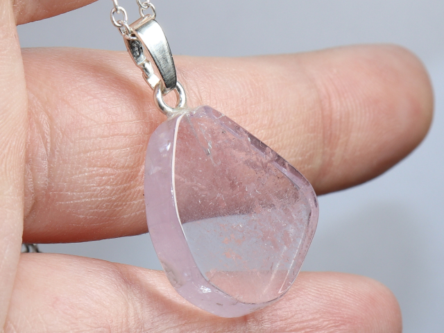 kunzite with cord or silver 925