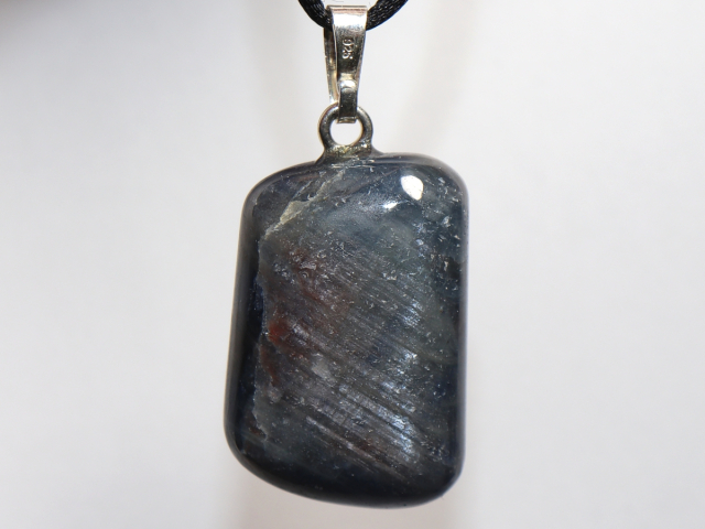Saphir mit Band oder Silber 925