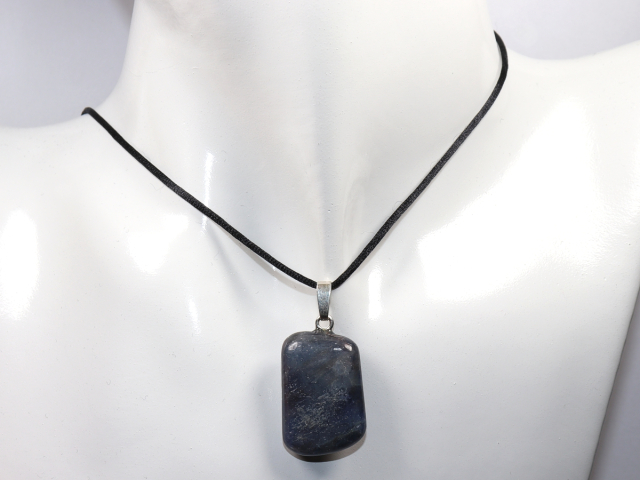 Saphir mit Band oder Silber 925