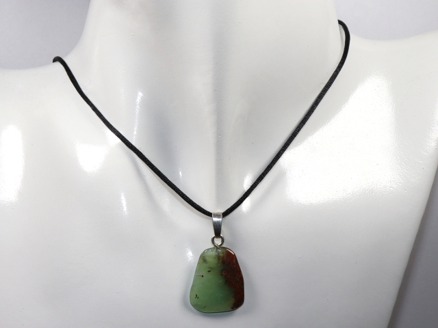 Preview: chrysoprase with cord or silver 925