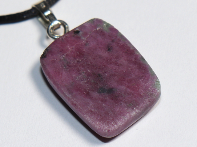 Rubin mit Band oder Silber 925