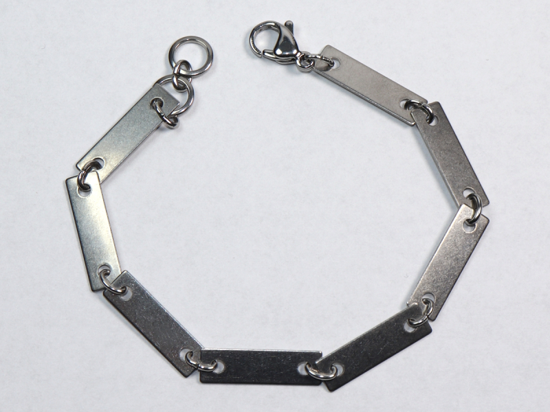 Armband aus Edelstahl