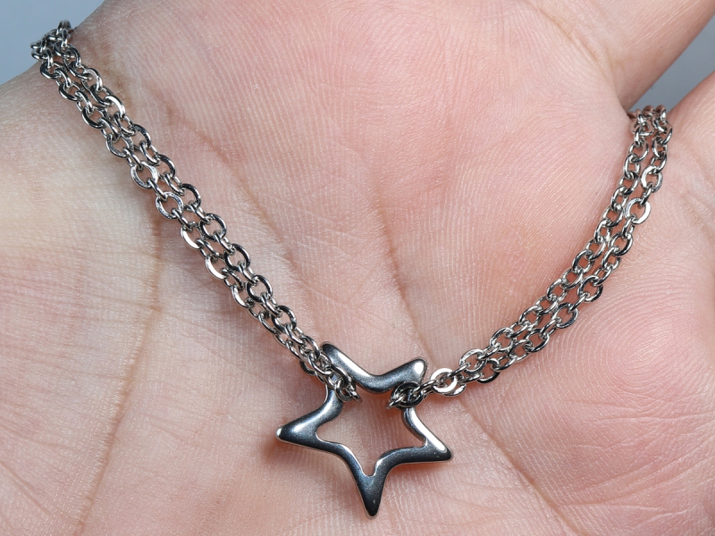 Armband aus Edelstahl