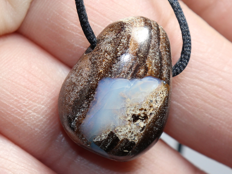 Boulderopal mit Band oder Silber 925