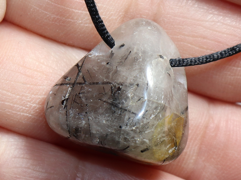 Turmalinquarz mit Band oder Silber 925
