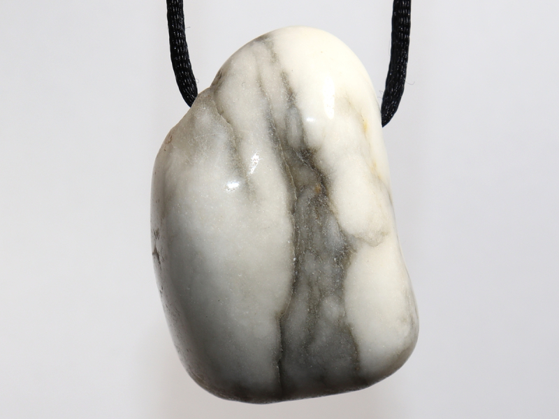 howlite with cord or silver 925