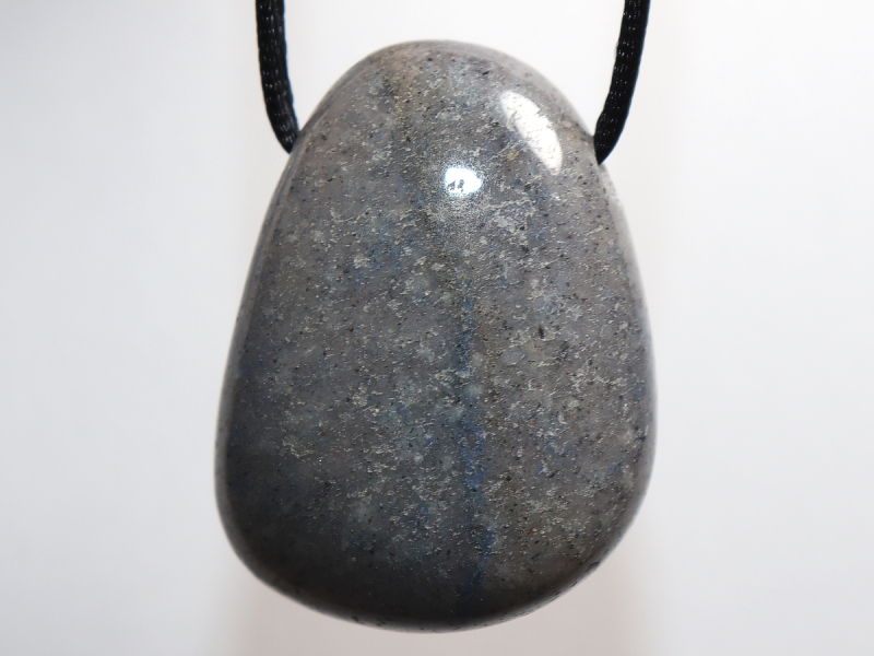 Blauquarz mit Band oder Silber 925