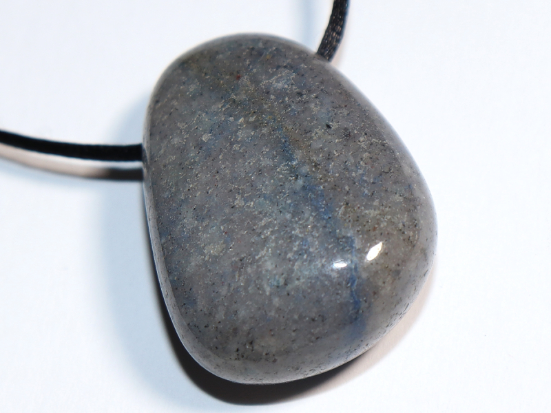 Blauquarz mit Band oder Silber 925