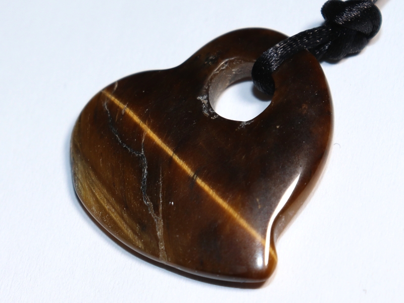 tiger's eye with cord