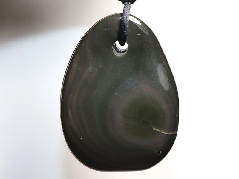 Regenbogenobsidian mit Band