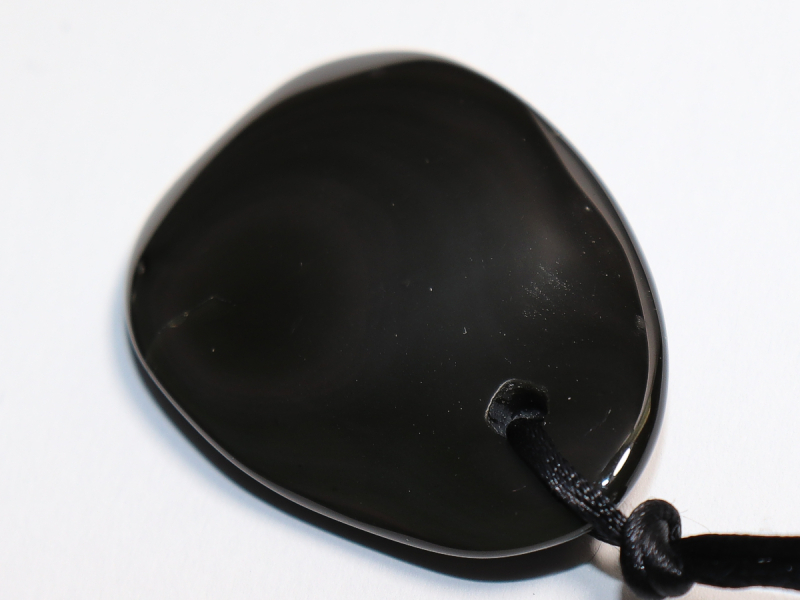 Regenbogenobsidian mit Band