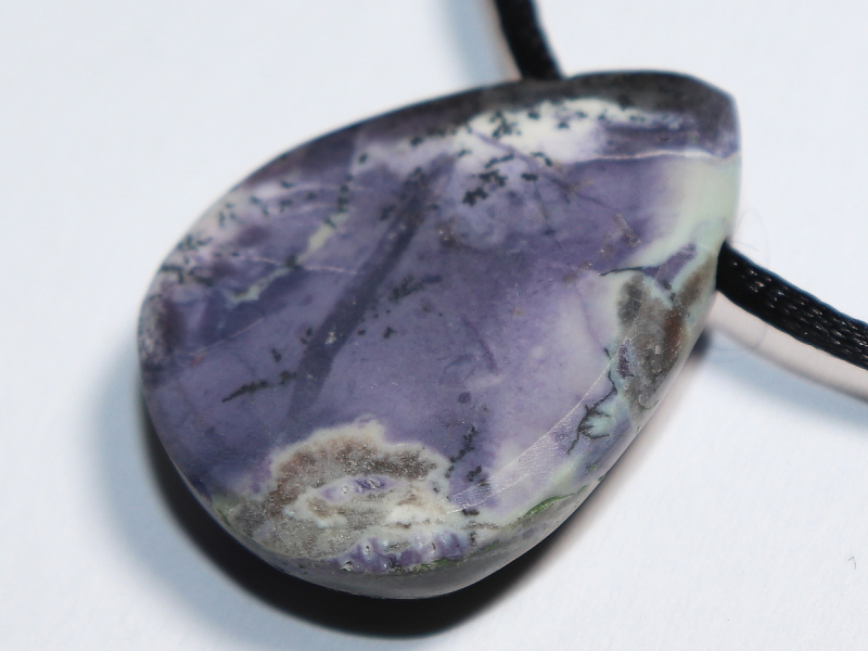 Fluorit-Opal mit Band