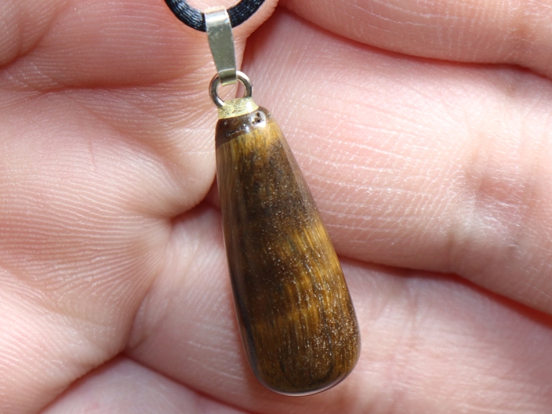 tiger's eye with cord or silver 925