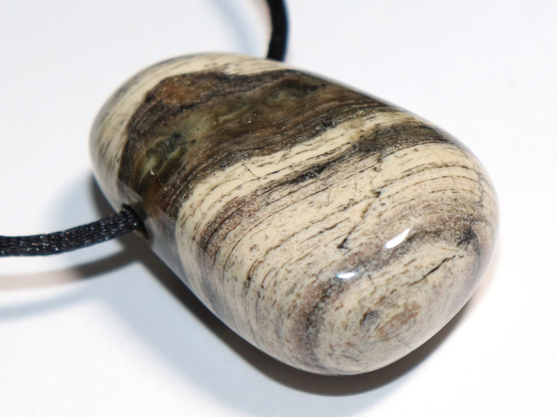 silverleaf jasper with cord or silver 925
