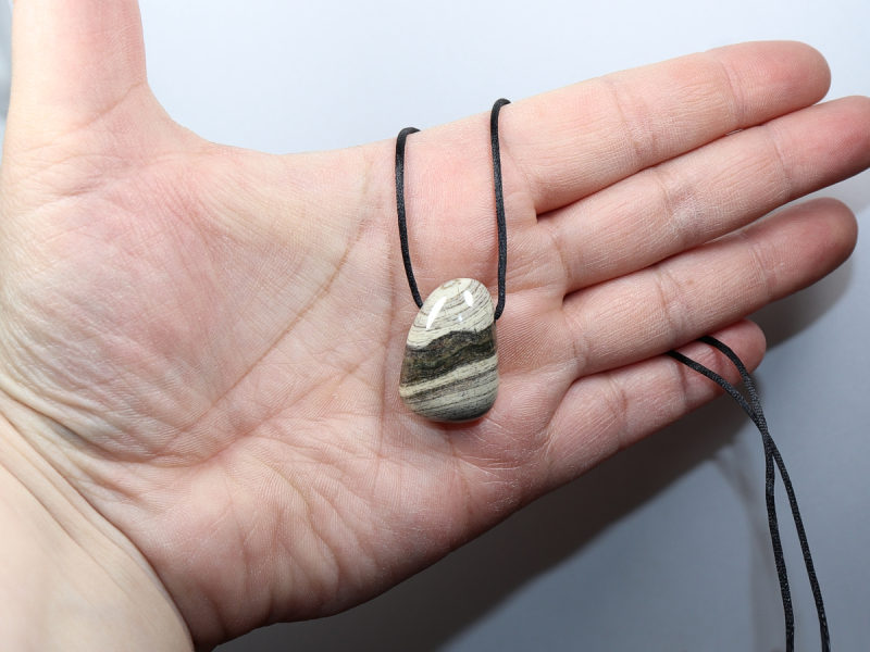 silverleaf jasper with cord or silver 925
